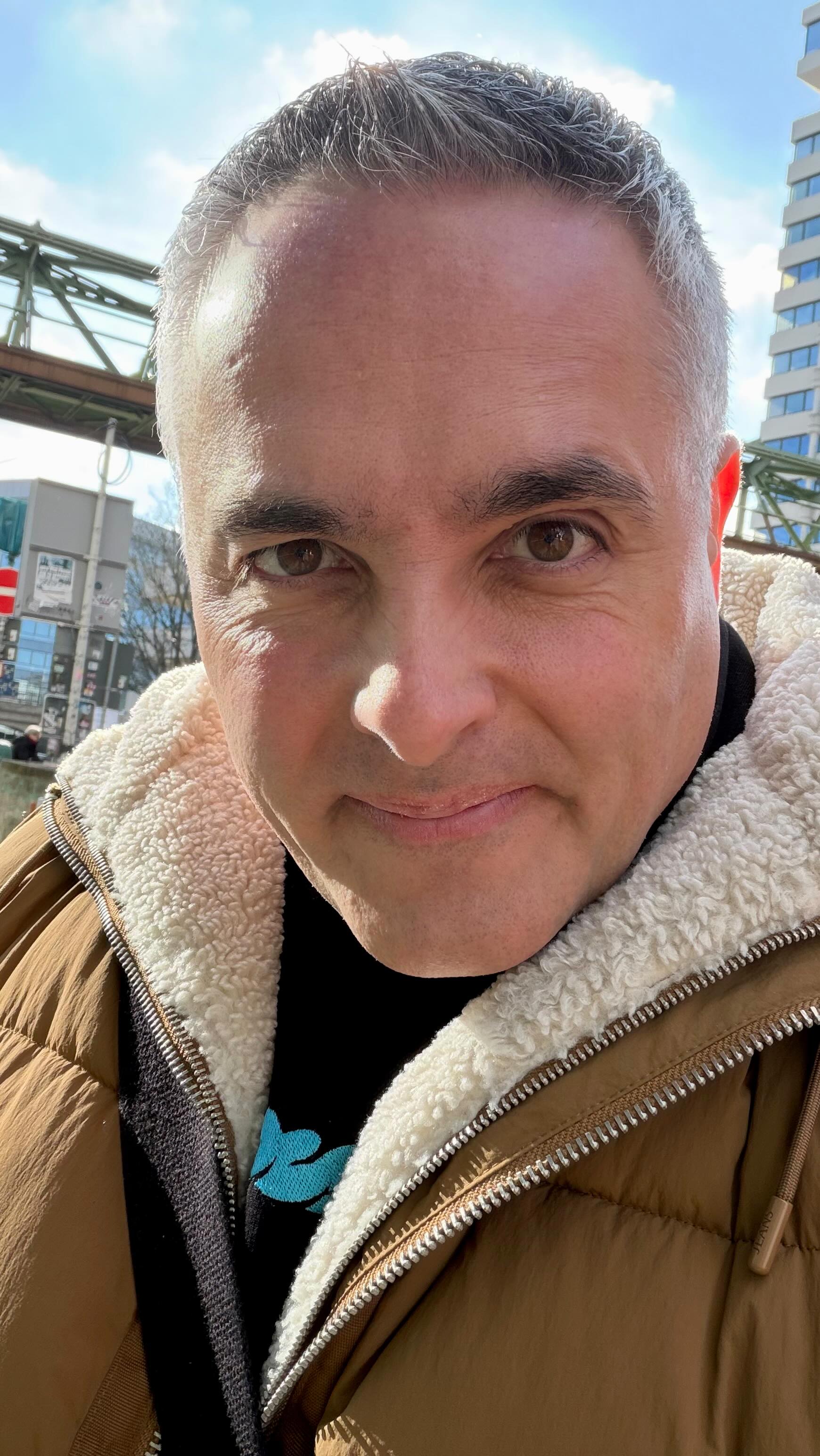 Tesla FSD supervised wird jetzt gerade in den Niederlanden von den Behörden abgenommen! 🤩 #Tesla #FSD #elektroauto