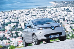 Renault_ZOE_grau_02