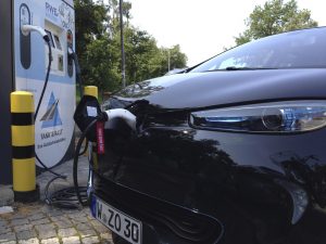 Renault_ZOE_Laden