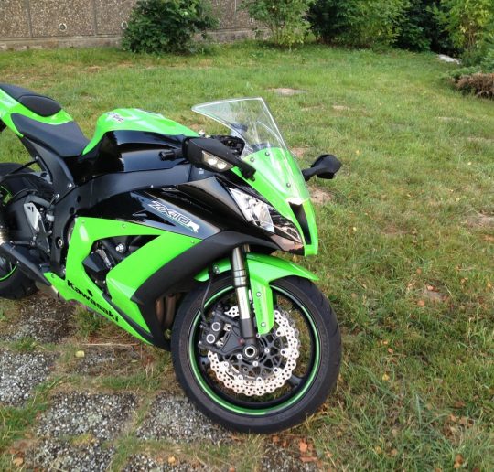 For-Sale_Kawasaki_Ninja_ZX10R_2012_1_klein