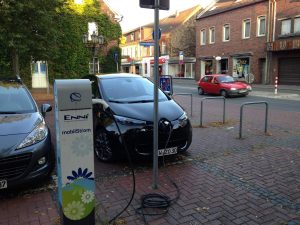 Renault_ZOE_Ladestation_Neukirchen-Vlynn