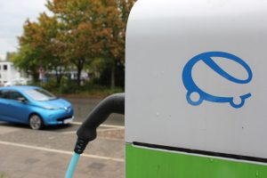 Neuss_Ladesaeule_Renault_ZOE