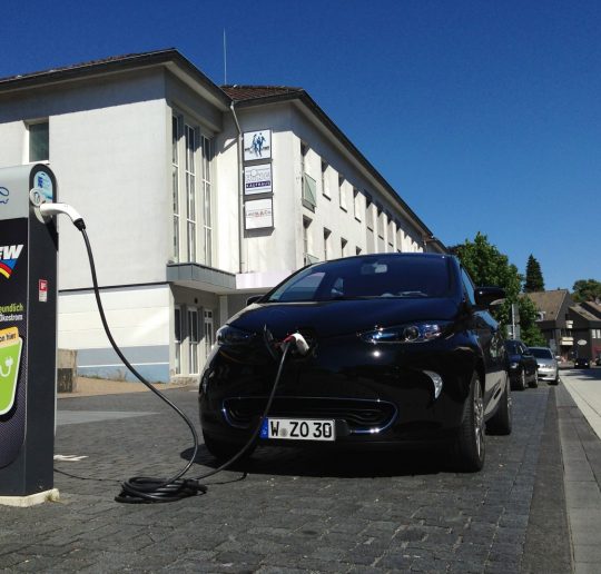 Renault_ZOE_BEW-Ladestation