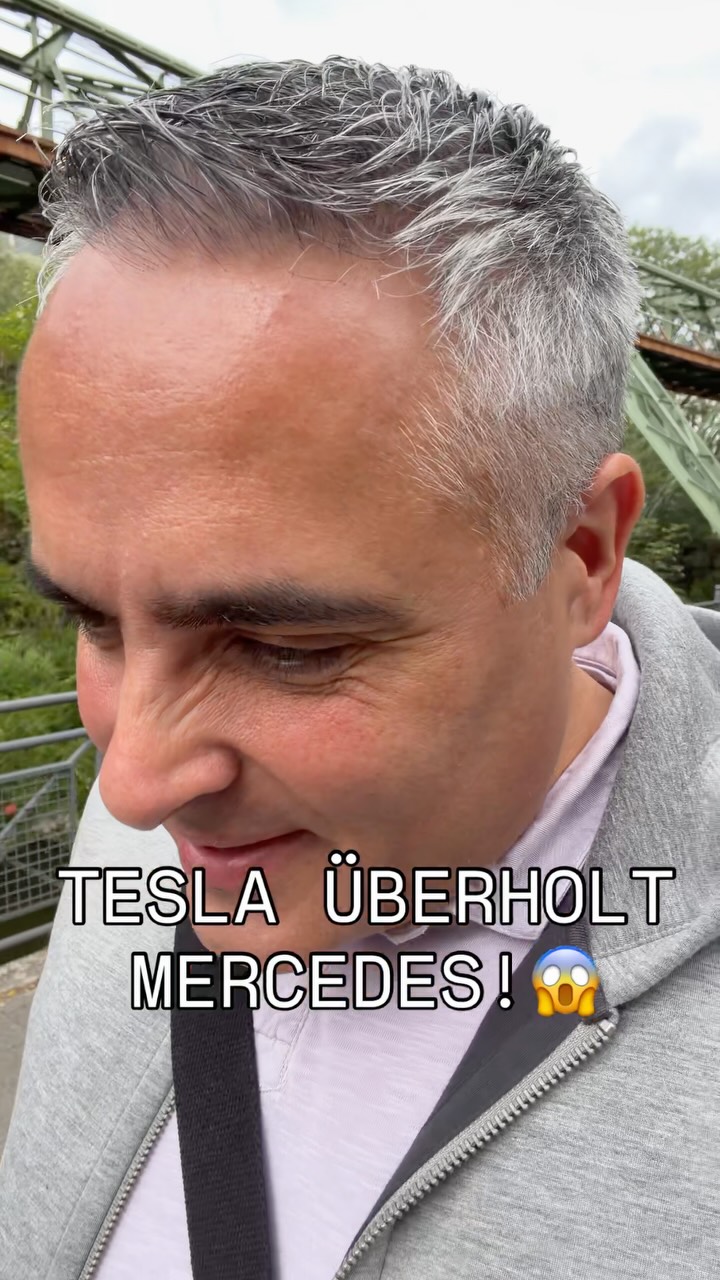 OMG: Tesla überholt Mercedes! 😱 

#Tesla #Mercedes #Wirtschaft