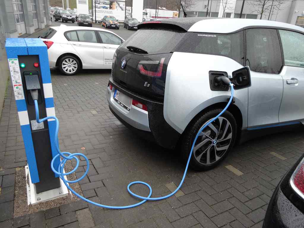 BMW i3 Erste Testfahrt Eine neue Autogeneration? DANZEI