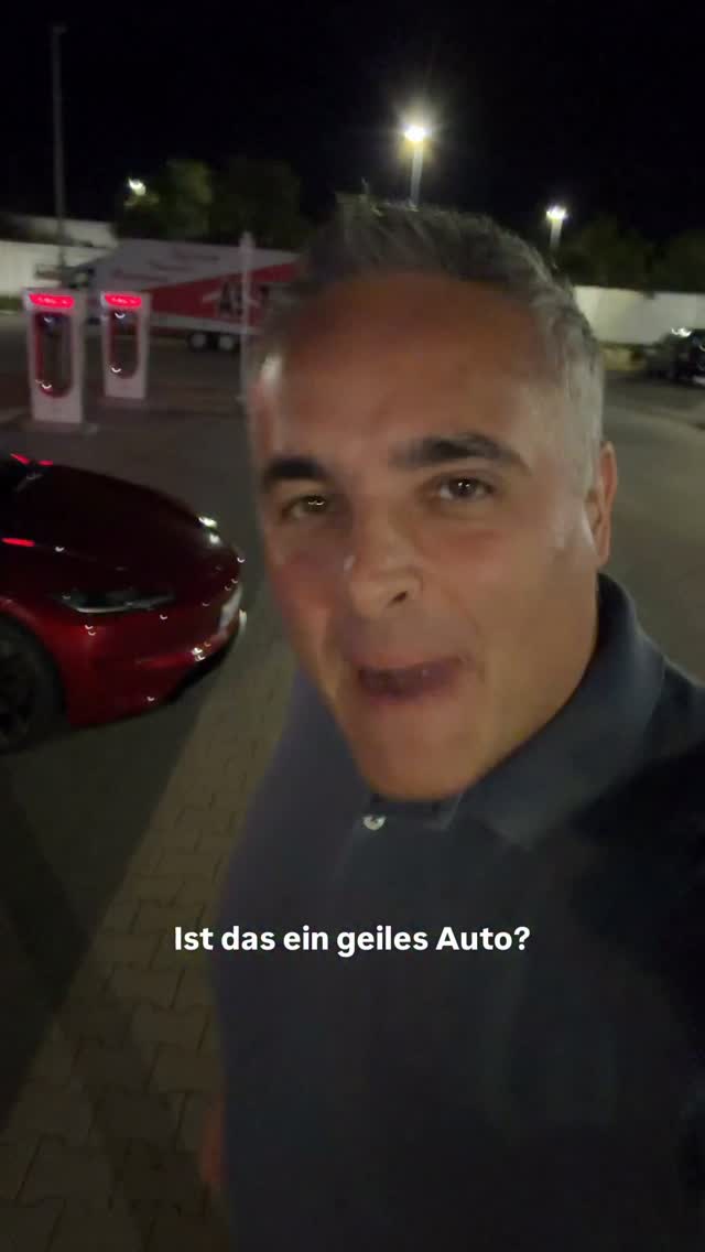 Mein Tesla schaffte die Top Speed nicht mehr! 😱 

#Tesla #Elektroauto #Autobahn