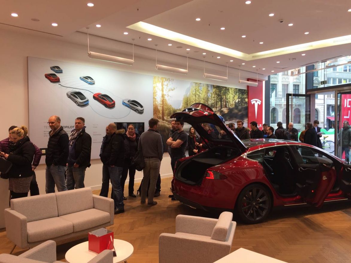 Tesla_Model3_Reservierung_Duesseldorf