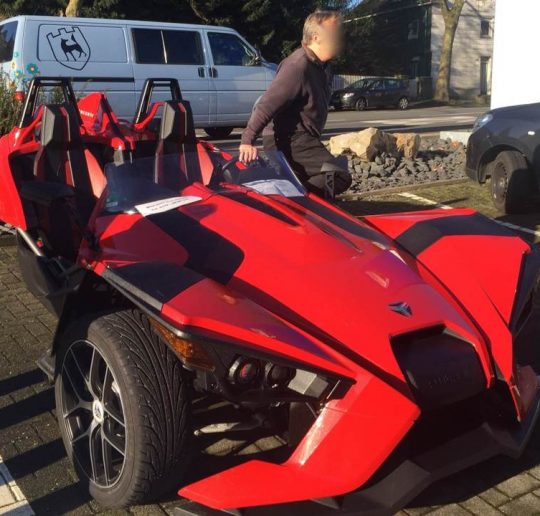 polaris_slingshot1