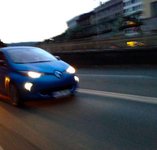 Renault_ZOE_blau_Wuppertal