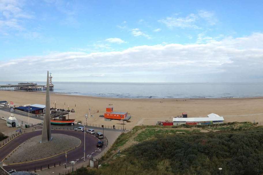 Scheveningen_Strand_Elektroautoreise