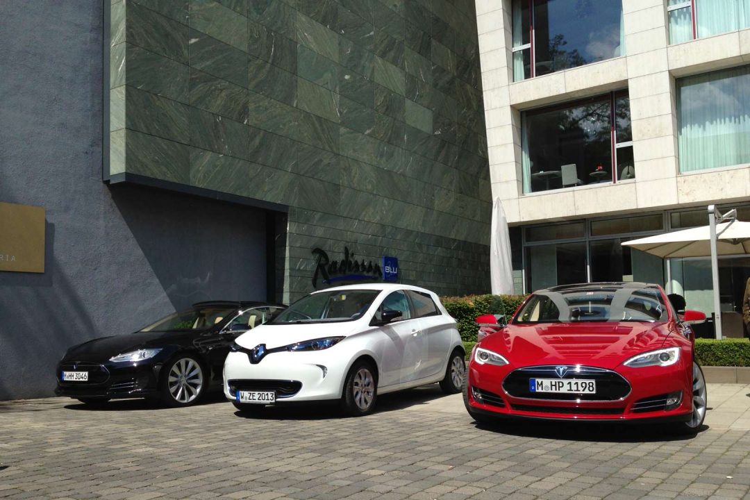 tesla_models_renault_zoe_radisson_titelbild