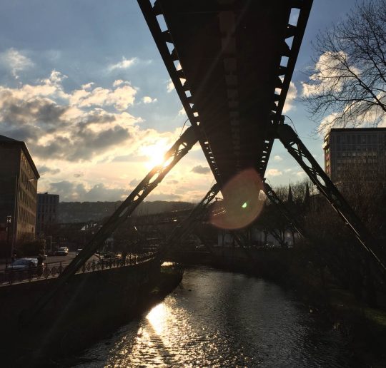 wuppertal_wupper_schwebebahn