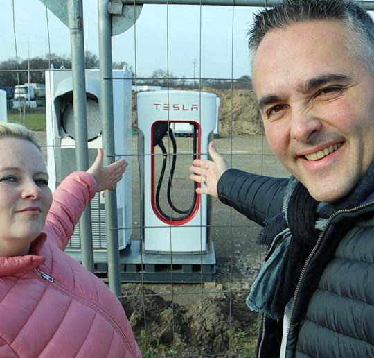 Seed and Greet Ladepark Tesla Fastned Hilden Schüren