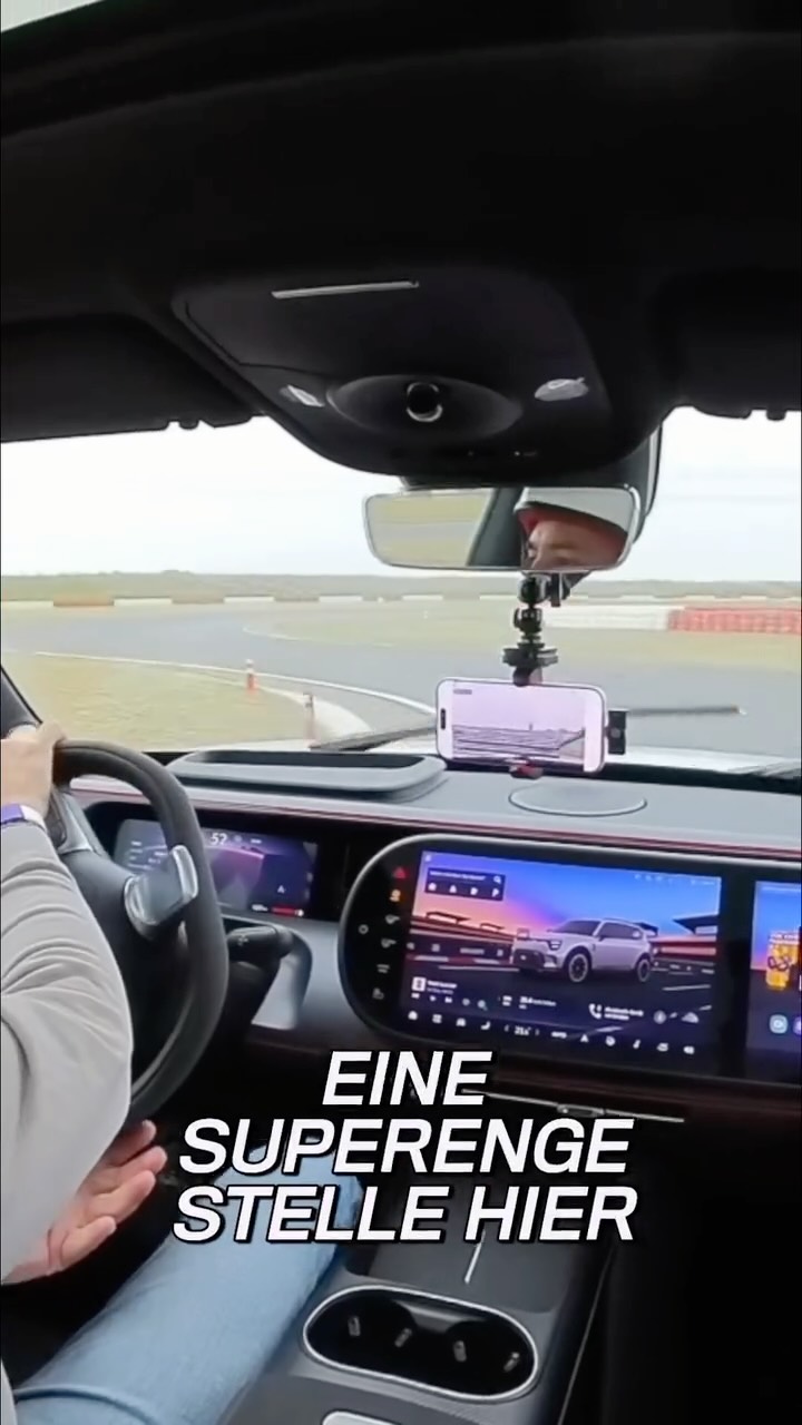 BRABUS smart #5 hat zu viel Bumms für Rennstrecke im Regen 😁

#Rennstrecke #Elektroauto #Brabus #smart #Strombock #trackday