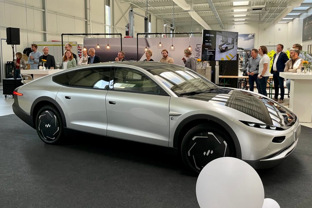 Lightyear 0 Solarcar Solar Auto Elektroauto Photovoltaik buzzingDANZEI DANZEI Lex Hoefsloot One