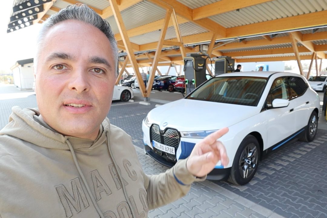 Probefahrt BMW iX xDrive40 Elektroauto Ladepark Hilden Test Fahrbericht Vergleich Tesla