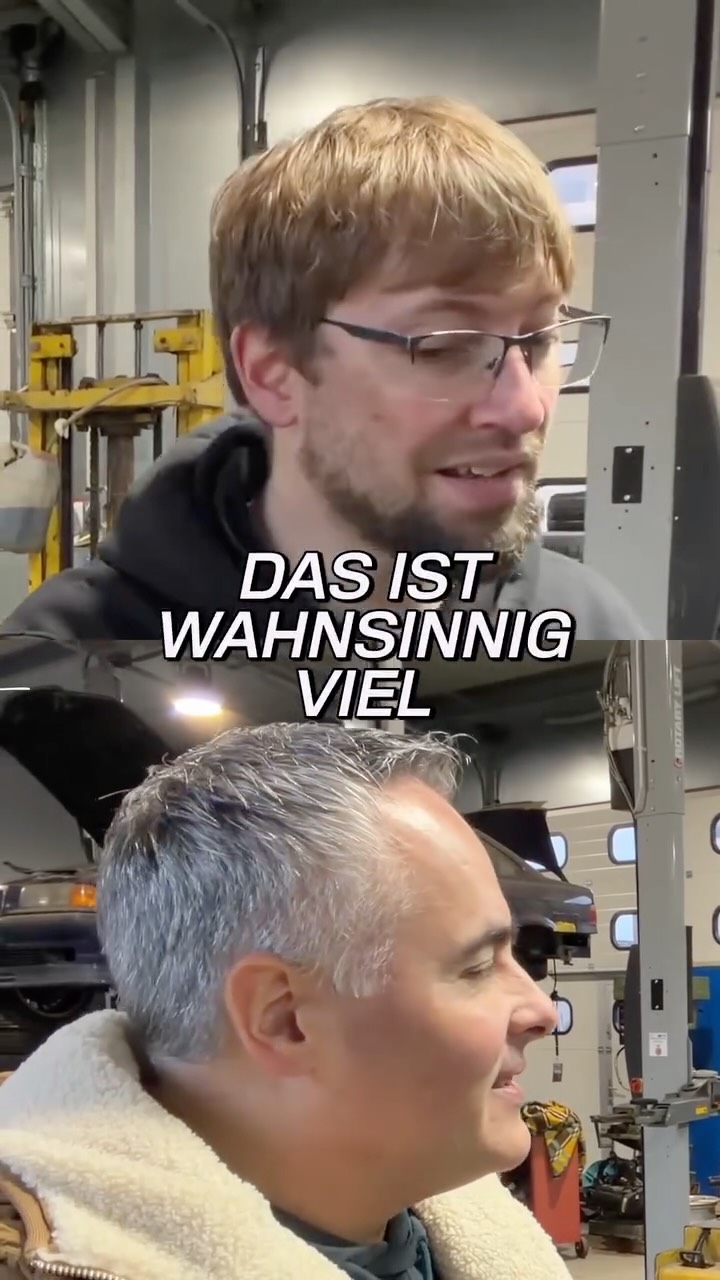 Wenn Wasser auf der Straße steht, solltest du kein Risiko eingehen. Mit 200 über die Autobahn bei starkem Regen zu fahren, ist gefährlich. Ein Reifen verdrängt enorm viel Wasser – aber nicht endlos! Und Wasser lässt sich nicht komprimieren. #Autosicherheit #Regenfahrt #Reifentest #VorsichtStrasse #Fahrverhalten