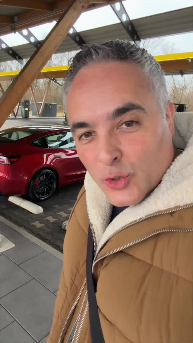 OMG: Neues Elektroauto für 11.900! 🤩

#Elektroauto #Dacia #GeldSparen #daciaSpring