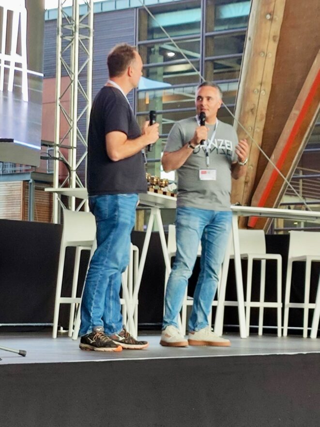 Bühne David Reich und Nino